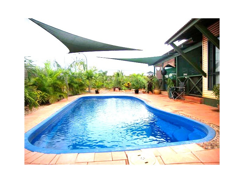 2 Shearwater Cres, Broome WA 6725