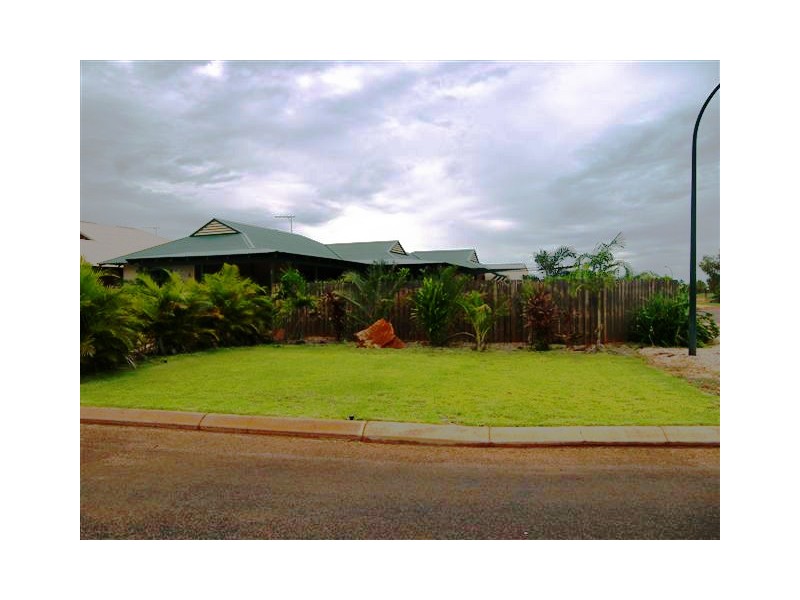 2 Shearwater Cres, Broome WA 6725