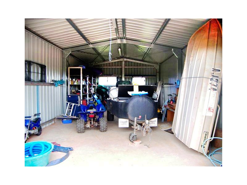 2 Shearwater Cres, Broome WA 6725