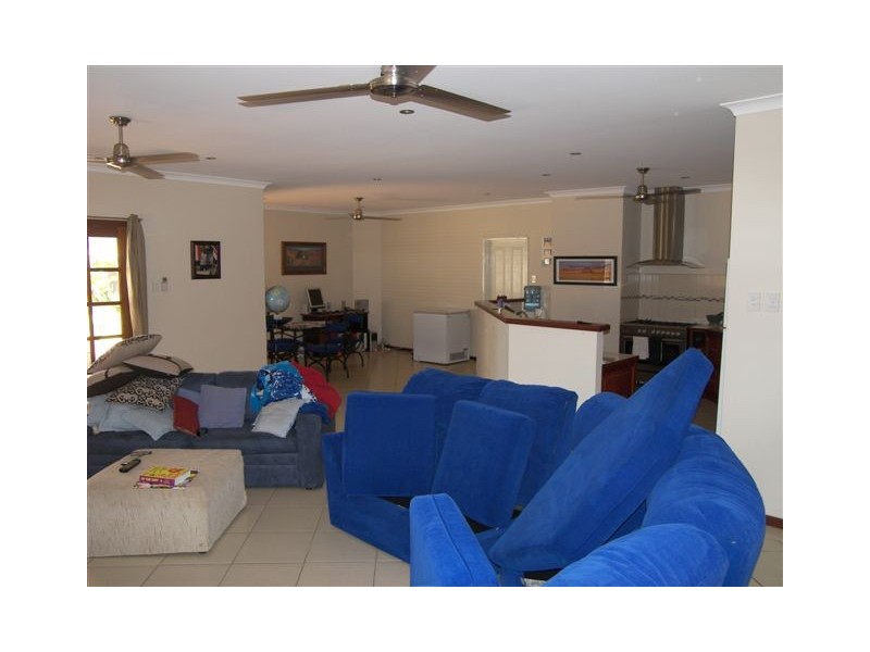 8 Grebe Way, Broome WA 6725