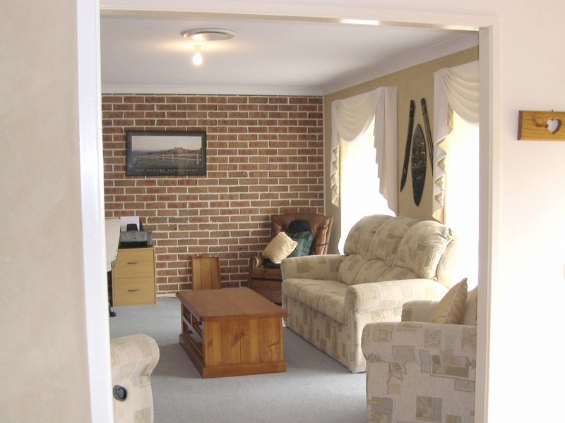 13 Reycroft Avenue, Quakers Hill NSW 2763