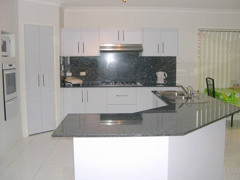 16 Damien Drive, Parklea NSW 2768