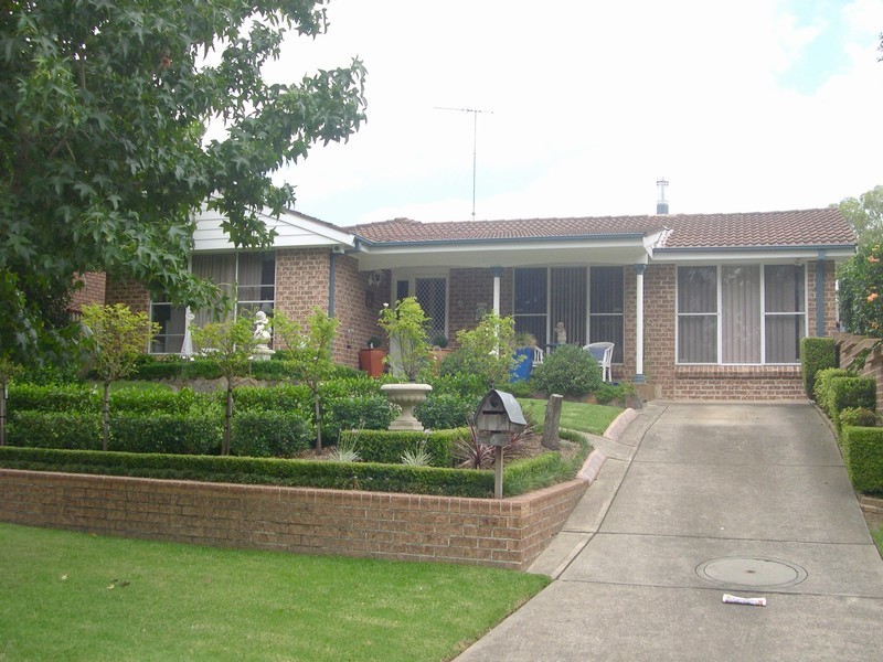 Mcgraths Hill NSW 2756