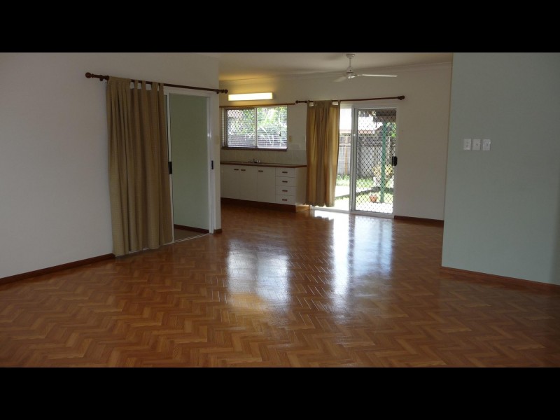 154b McCormack Street, Manunda QLD 4870