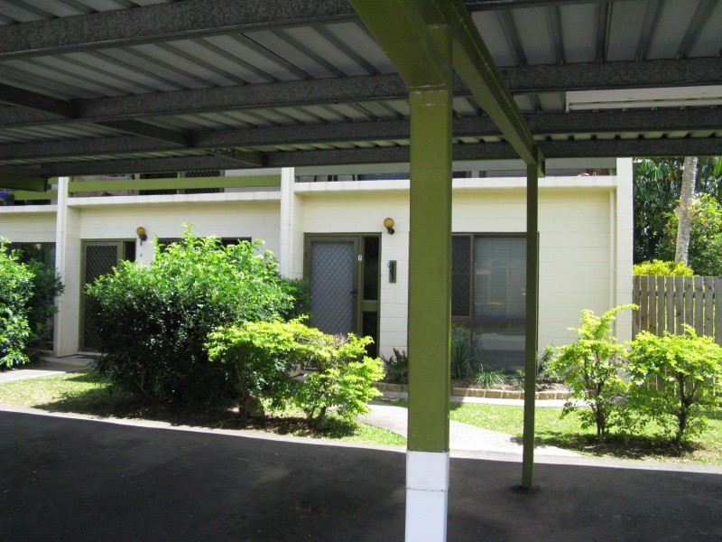 1/5 Pioneer Street, Manoora QLD 4870