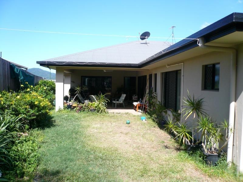 29 Pilosa Street, Redlynch QLD 4870