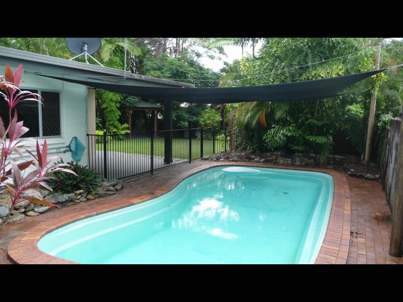 16 Norris, Whitfield QLD 4870