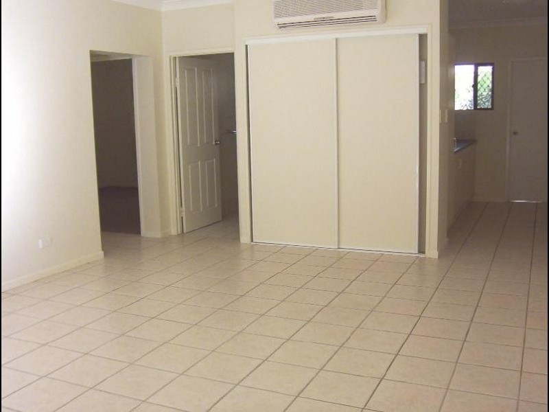 13/3 Stratford Parade, Stratford QLD 4870