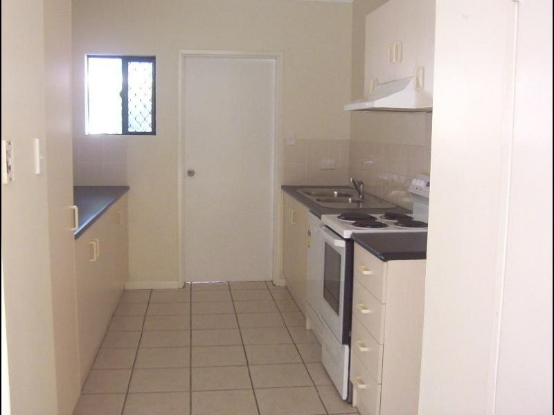 13/3 Stratford Parade, Stratford QLD 4870