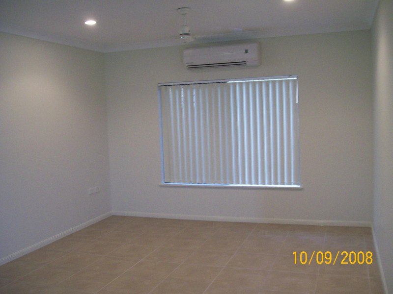 41 Norwood Crescent, Trinity Park QLD 4879