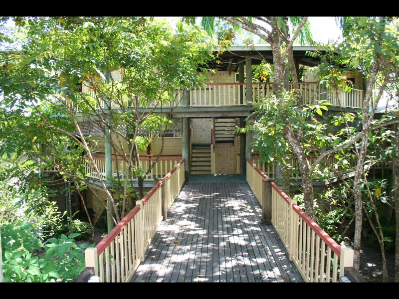 6/7 Stoney Creek Road, Kamerunga QLD 4870