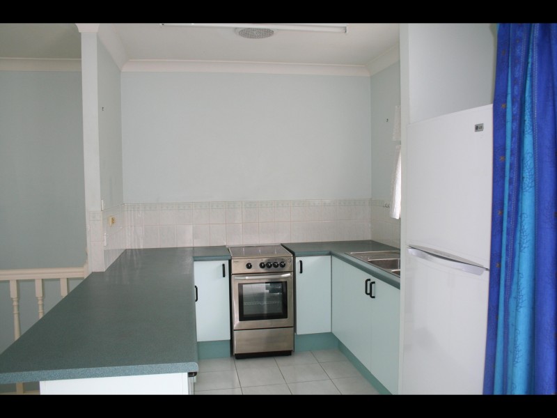 15/9-11 Behan Street, Manunda QLD 4870