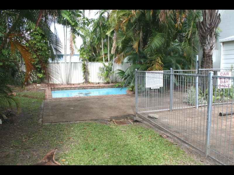15/9-11 Behan Street, Manunda QLD 4870