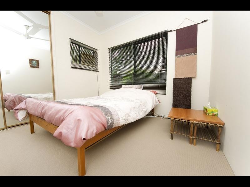 8 Saddle Mountain Road, Smithfield QLD 4878