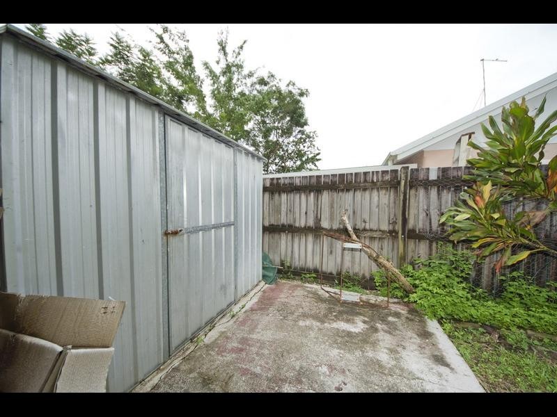 8 Saddle Mountain Road, Smithfield QLD 4878