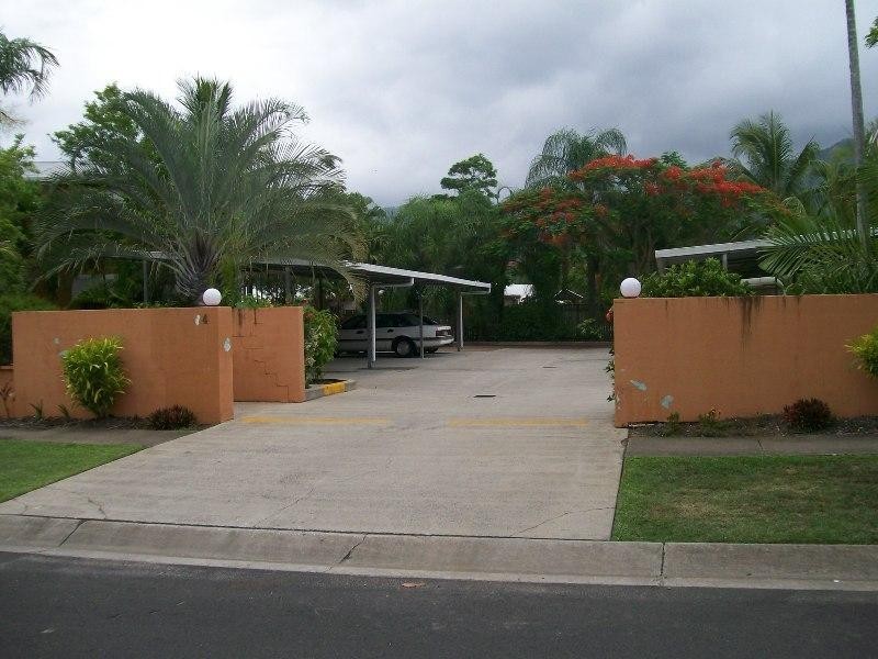 18/4 Chester Court, Manunda QLD 4870