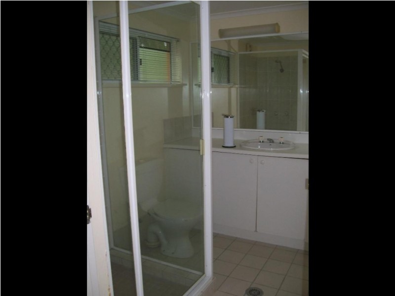 18/4 Chester Court, Manunda QLD 4870