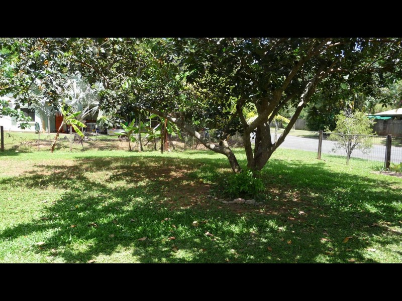 21 Impey Street, Caravonica QLD 4878