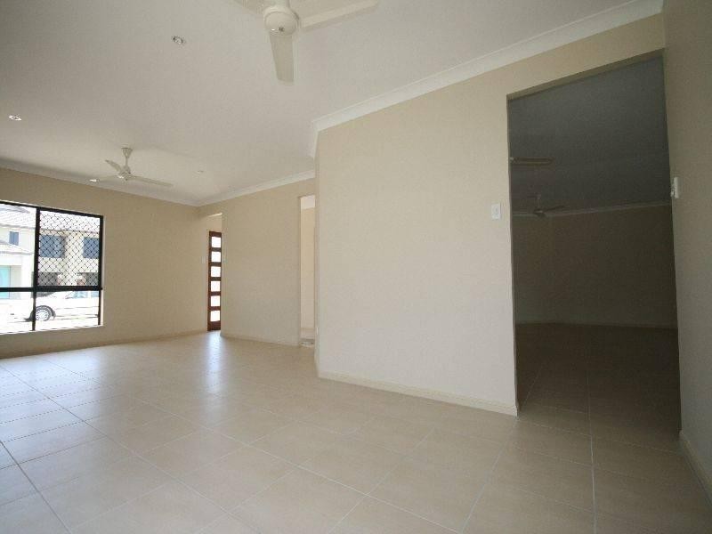 26 Iridescent Drive, Trinity Park QLD 4879
