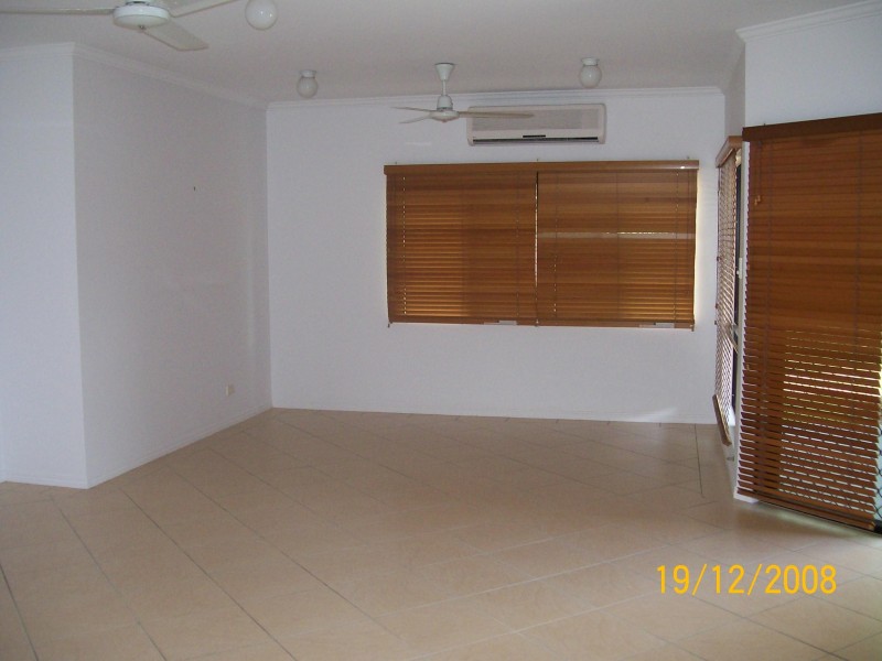 14 Burranong Street, Kewarra Beach QLD 4879