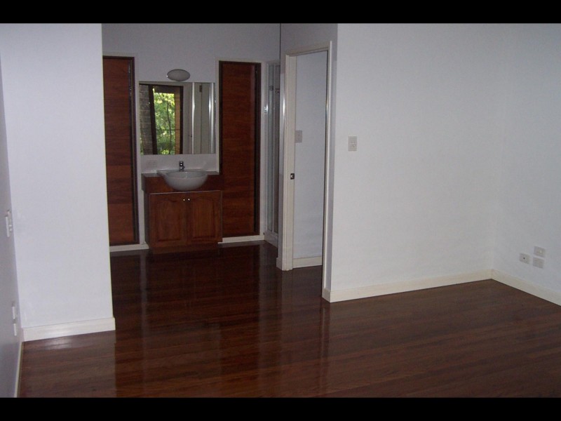 5 Euodia Close, Kamerunga QLD 4870