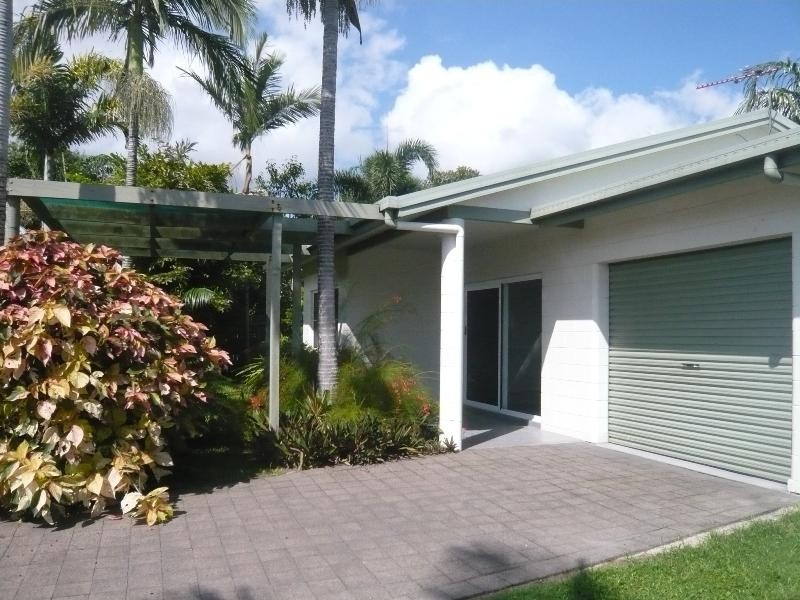 2/9 Portsea Crescent, Kewarra Beach QLD 4879