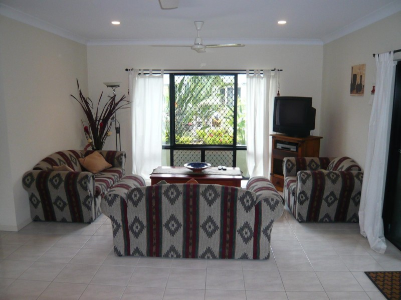 25 Cooya Street, Kewarra Beach QLD 4879