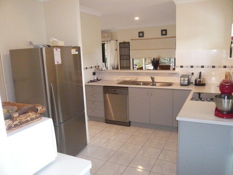 25 Cooya Street, Kewarra Beach QLD 4879