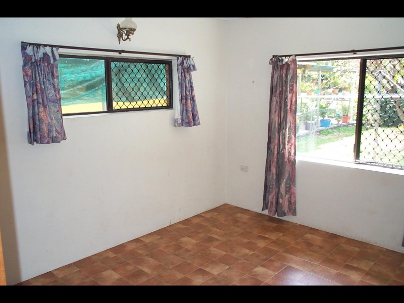 9 Pennine Close, Smithfield QLD 4878