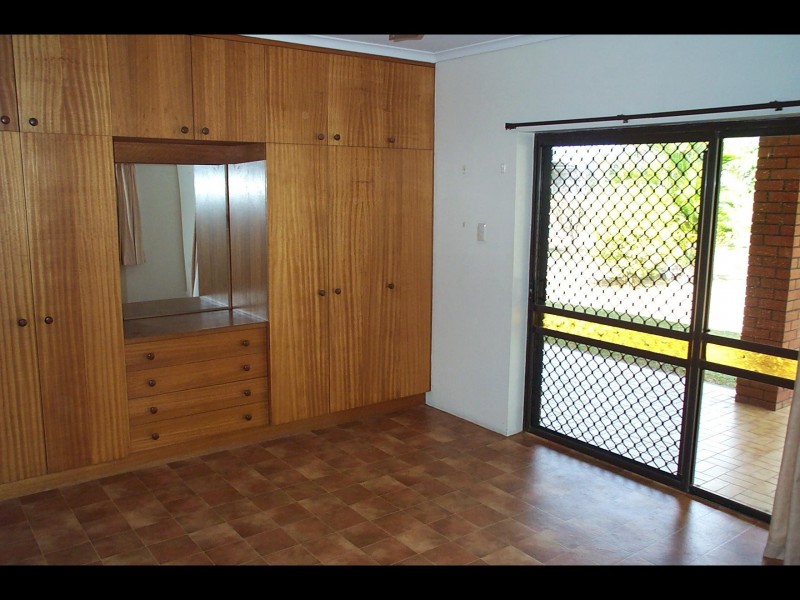 9 Pennine Close, Smithfield QLD 4878