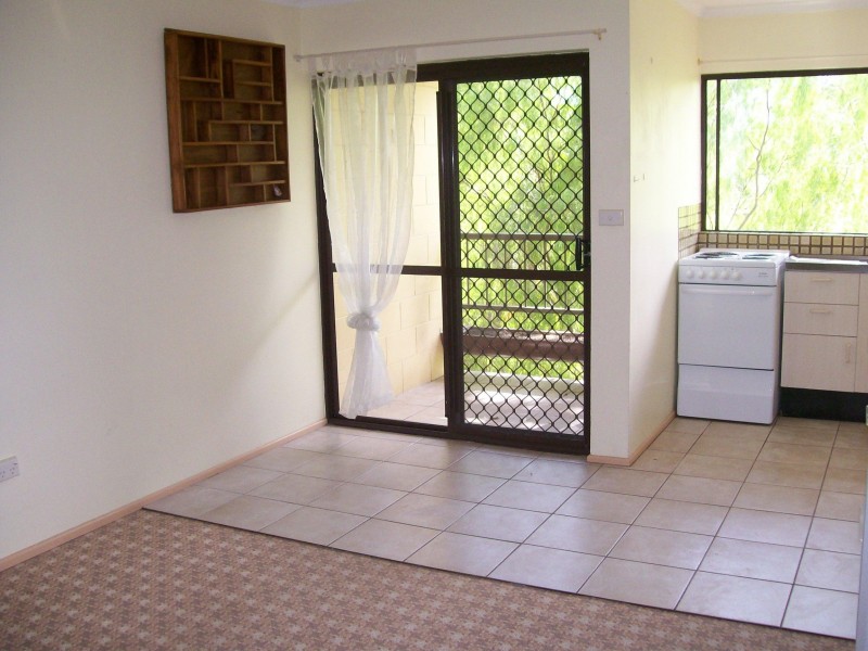 51/6 Hector Close, Westcourt QLD 4870