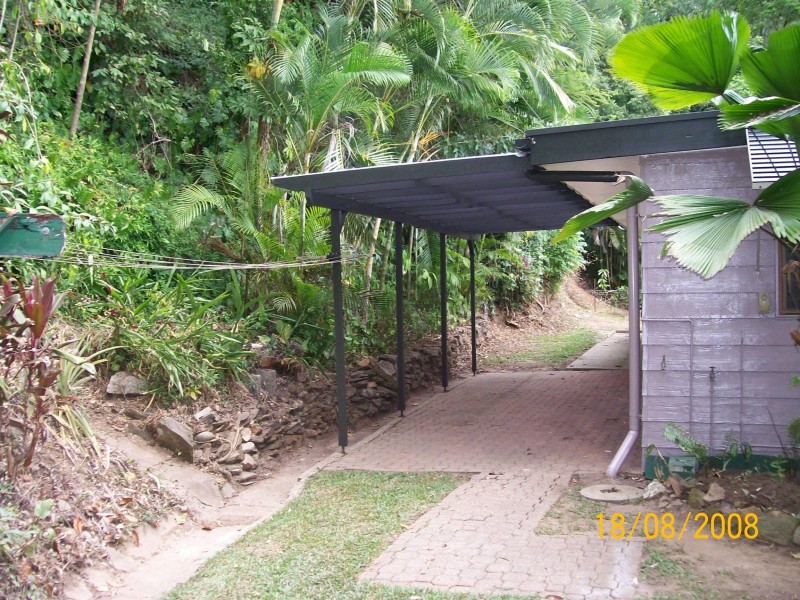 39 Brinsmead Terrace, Kanimbla QLD 4870