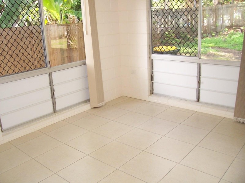 2/51 Palmerston Street, Aeroglen QLD 4870