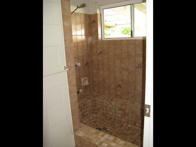 6 Centaur Street, Trinity Park QLD 4879