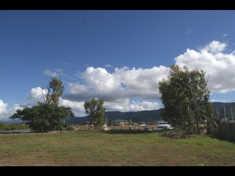 5 Riverside Parade (Lot 24), Trinity Park QLD 4879