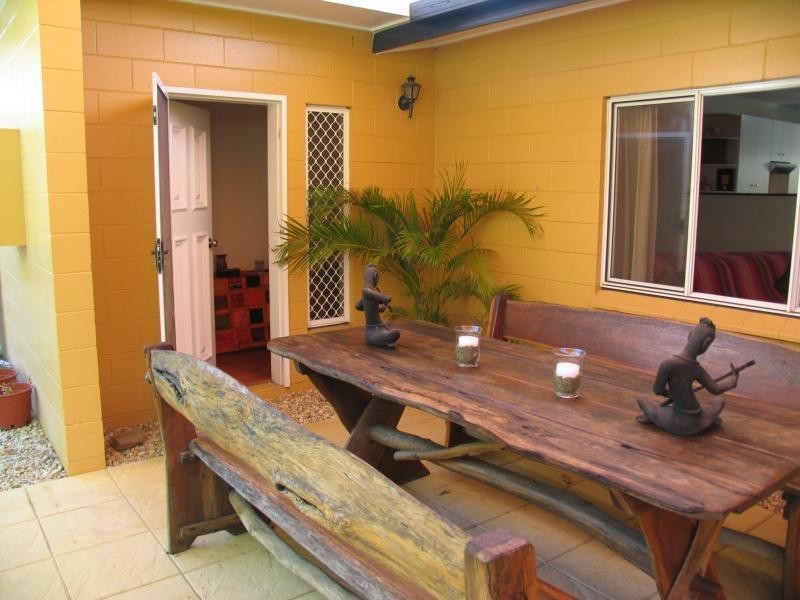 3 Fraser Close, Kanimbla QLD 4870