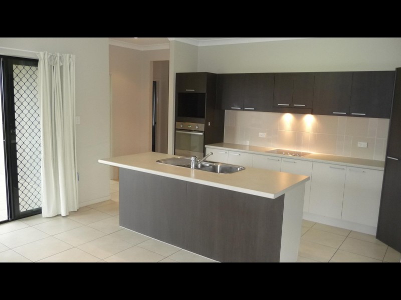 2 Kenrick Street, Gordonvale QLD 4865