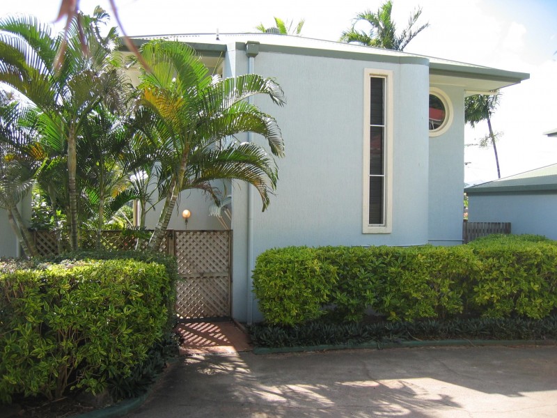 4/5 Brinsmead Tce, Brinsmead QLD 4870