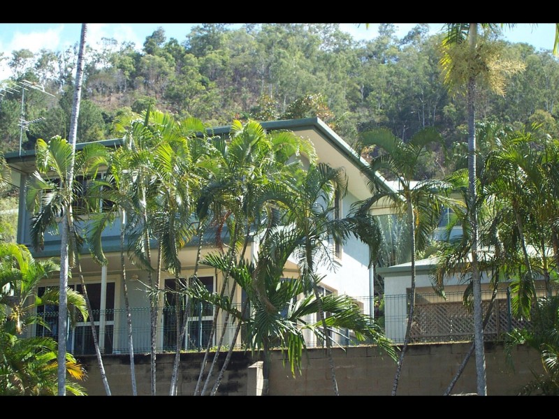 4/5 Brinsmead Tce, Brinsmead QLD 4870