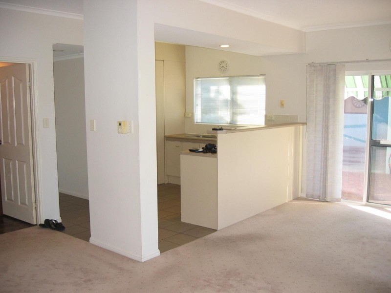 4/5 Brinsmead Tce, Brinsmead QLD 4870