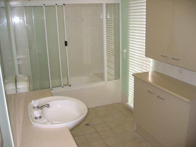 4/5 Brinsmead Tce, Brinsmead QLD 4870