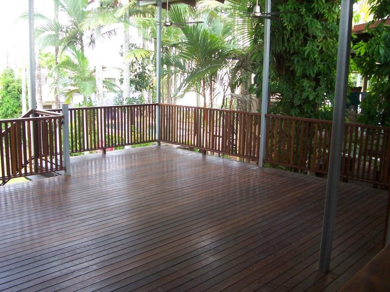 318 Pease Street, Edge Hill QLD 4870