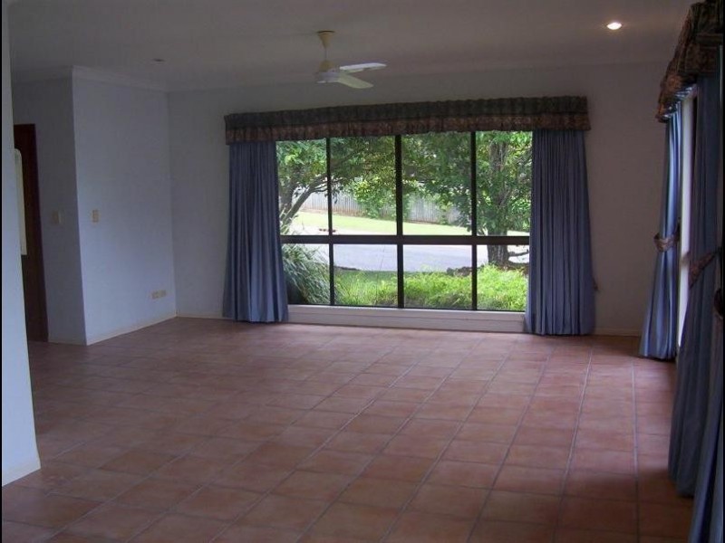 Redlynch QLD 4870