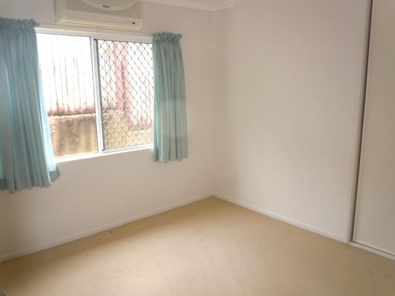 37 Currawong Street, Bayview Heights QLD 4868