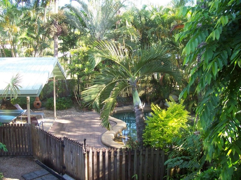 232 Woodward, Whitfield QLD 4870