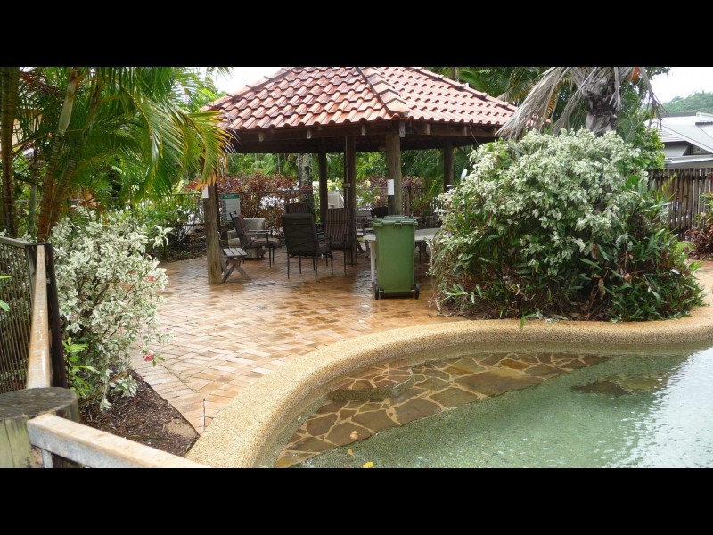 4/32 Short Street, Redlynch QLD 4870