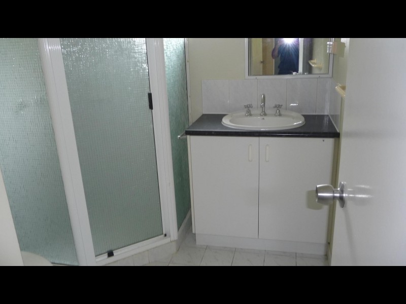 4/32 Short Street, Redlynch QLD 4870