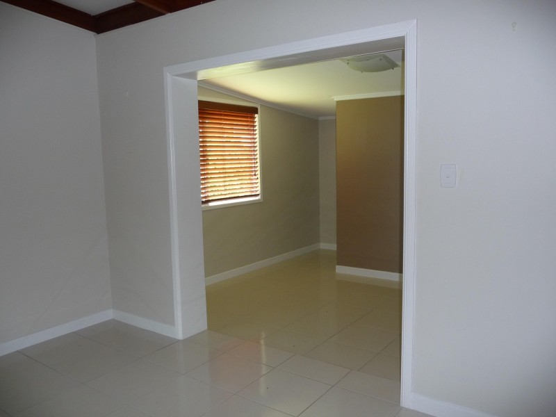 59 Hayward street, Mooroobool QLD 4870