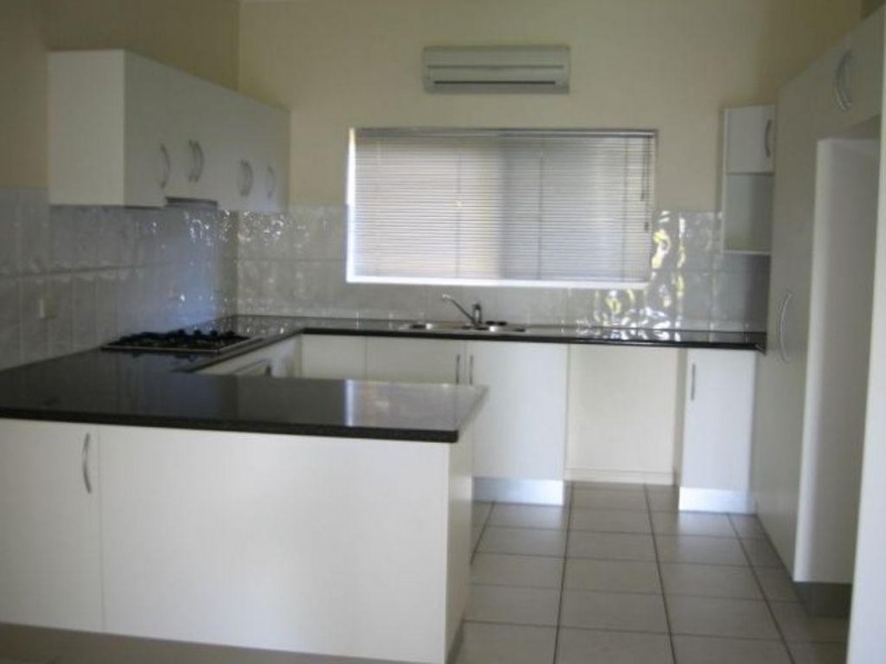 4/306 Pease Street, Edge Hill QLD 4870