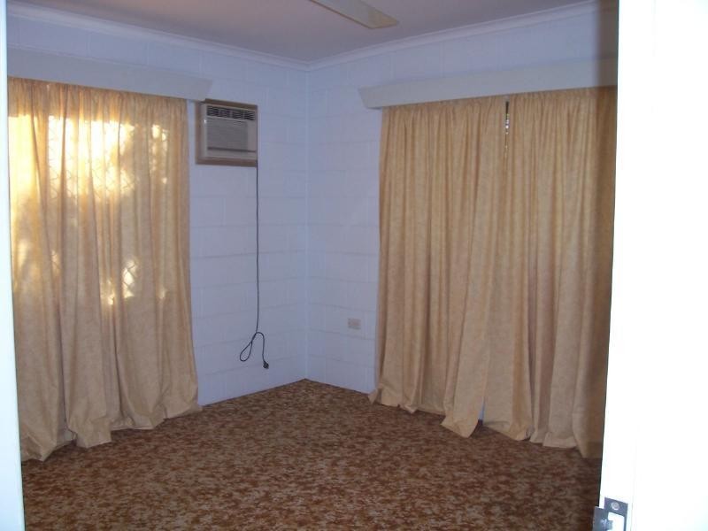 1/37 Simon Street, Freshwater QLD 4870